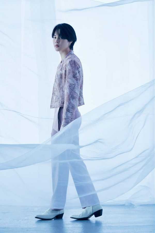 اصدرت bts المجموعة الثانية من الصور التشويقية لألبوم Proof