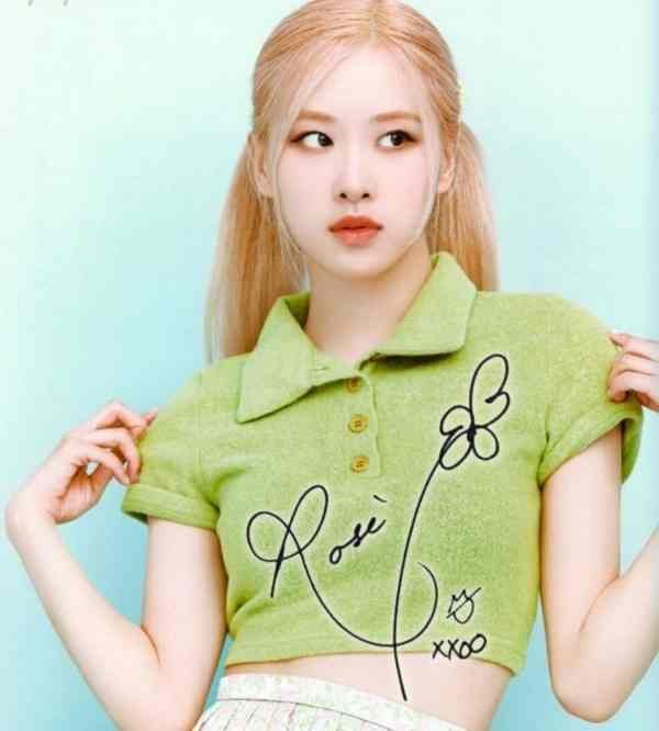 هؤلاء الايدولز الاناث لديهن توقيعات فريدة تماما مثل جمالهن الفريد