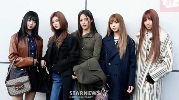 ازياء المطار اعضاء نيوجينز الفاخرة؟ آراء K-netizens