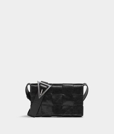 عنصر الزوجين الفاخر للزوجين آيو و لي جونغ سوك والذي يعزز علاقتها